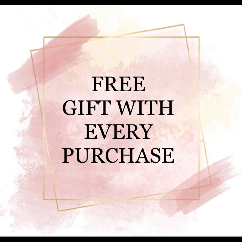 🎁🎁FREE GIFT WWITH EVERY PURCHASE🎁🎁